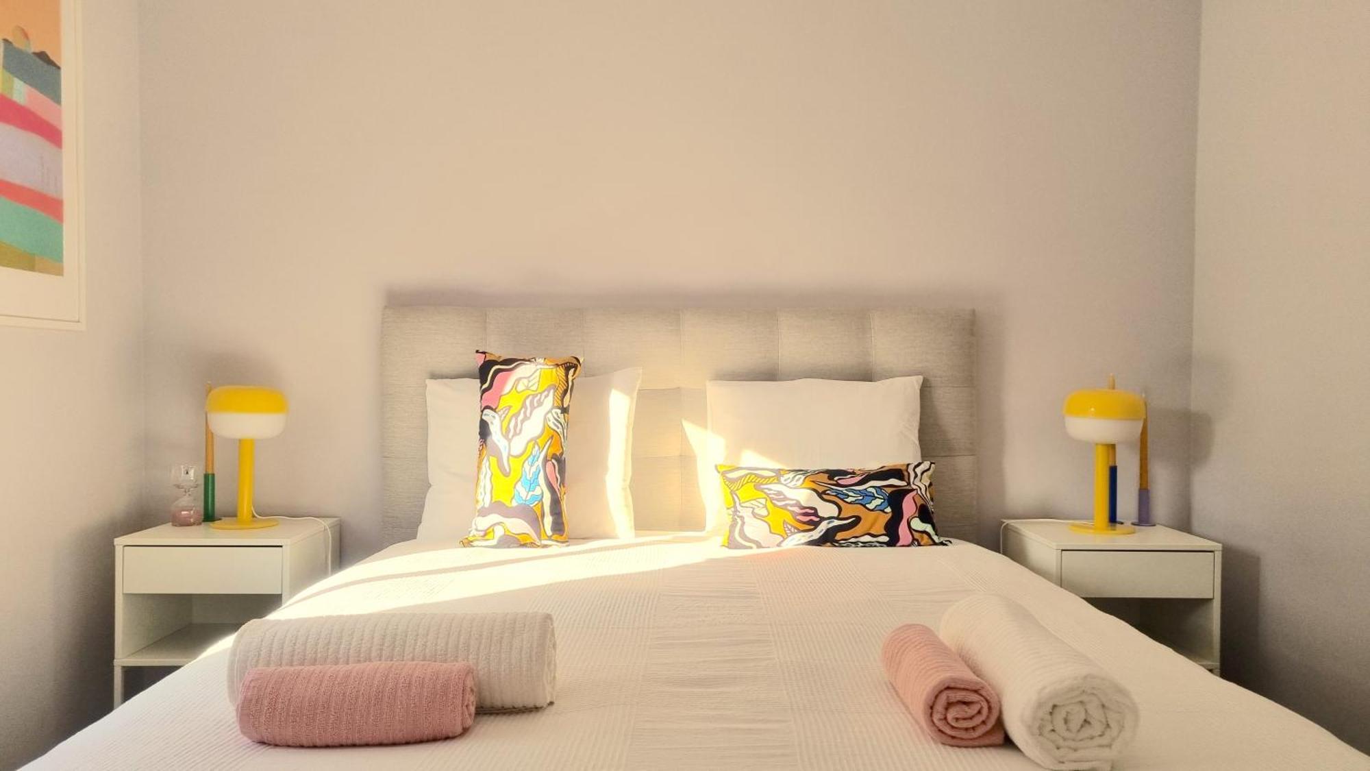Afonso Galo Guest Apartments IV Almada Exterior photo